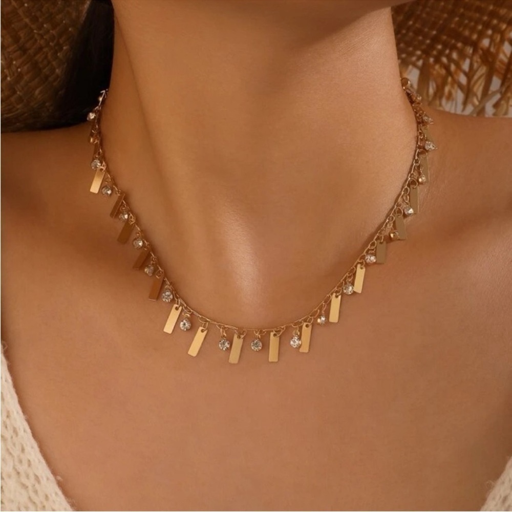 Gold Geometric & Rhinestone Dangle Necklace